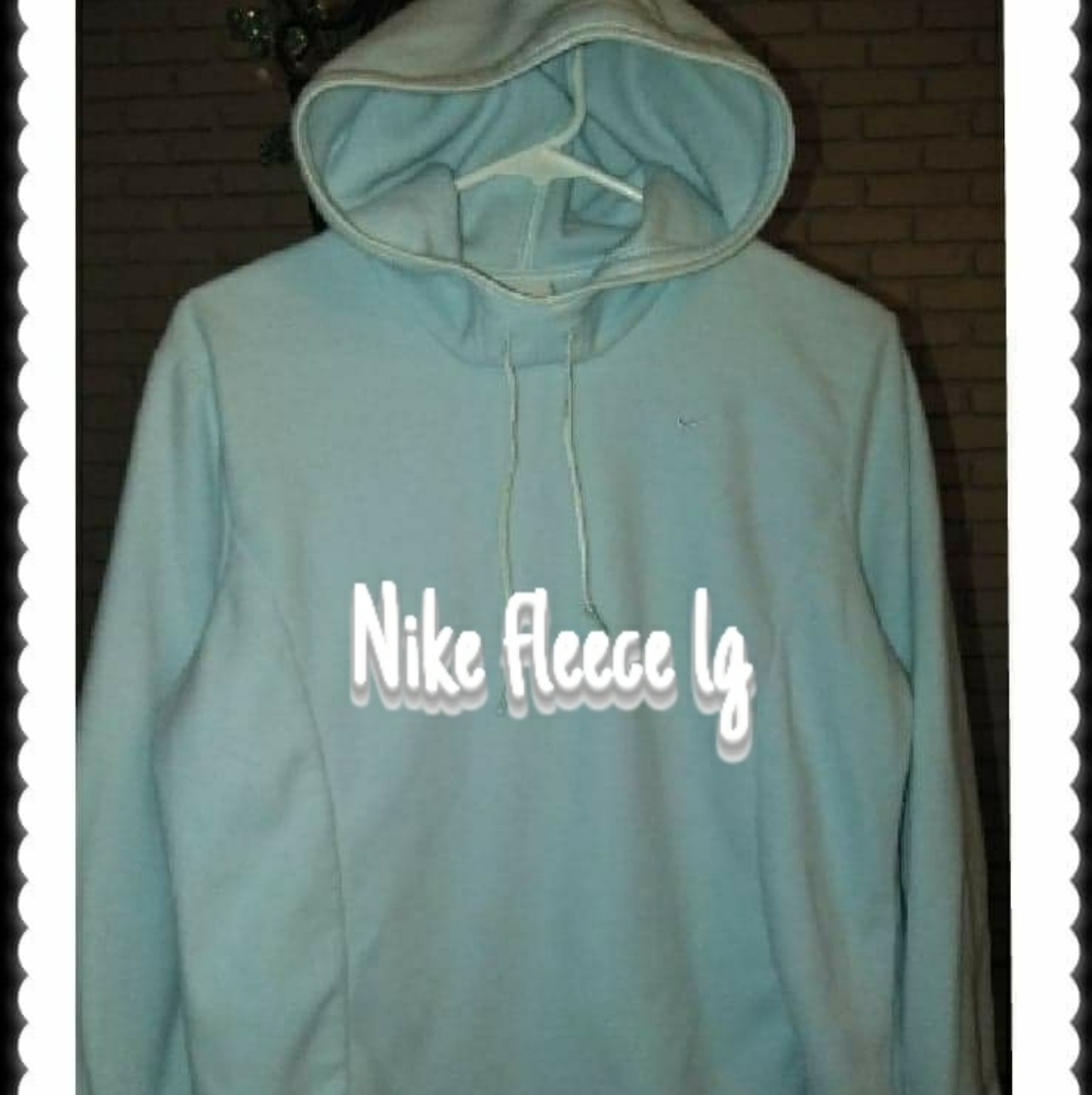 Woman's Nike hoodie fleece